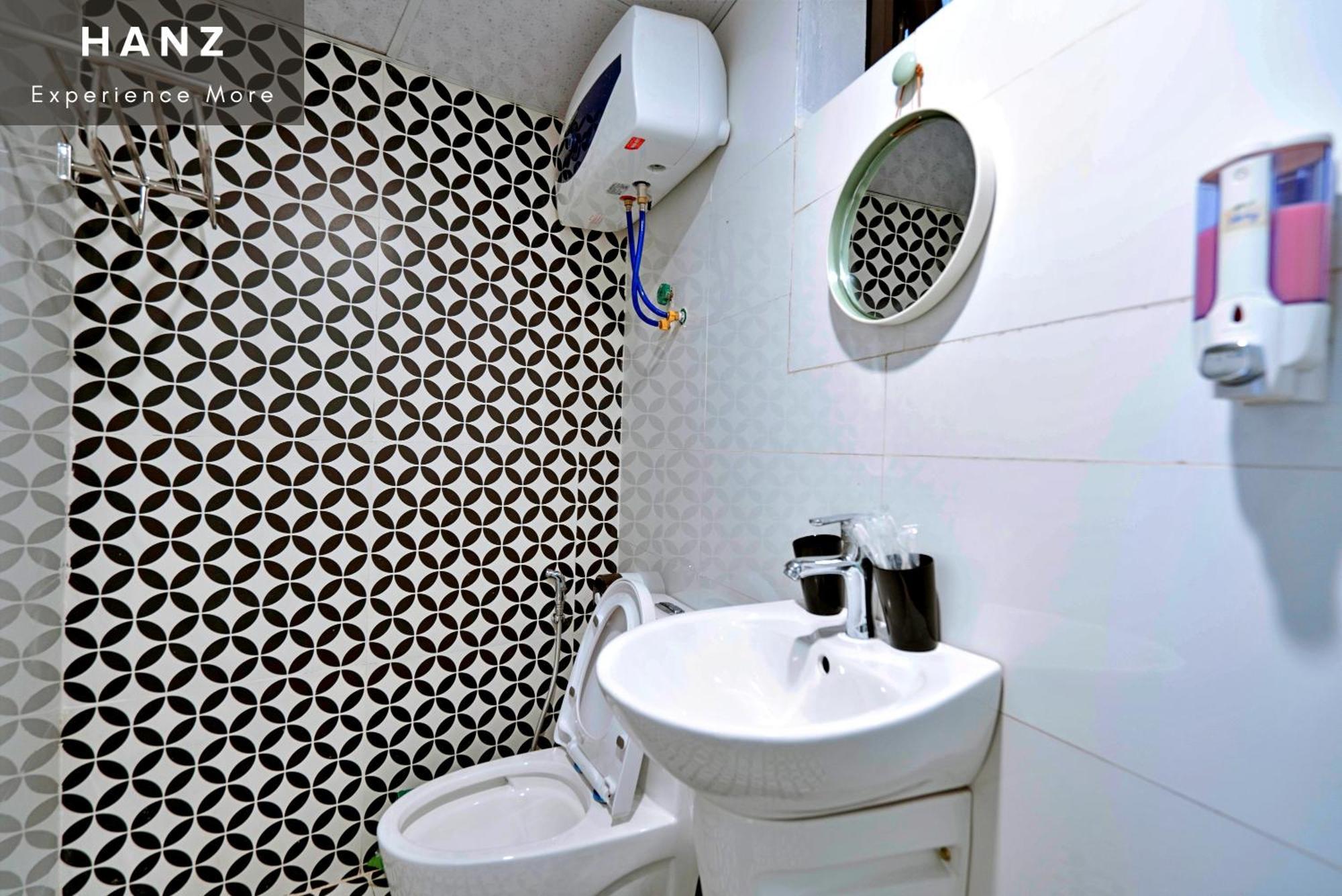 Private Room In Halong City Center - Hanz Almor1 Ha Long Ruang foto
